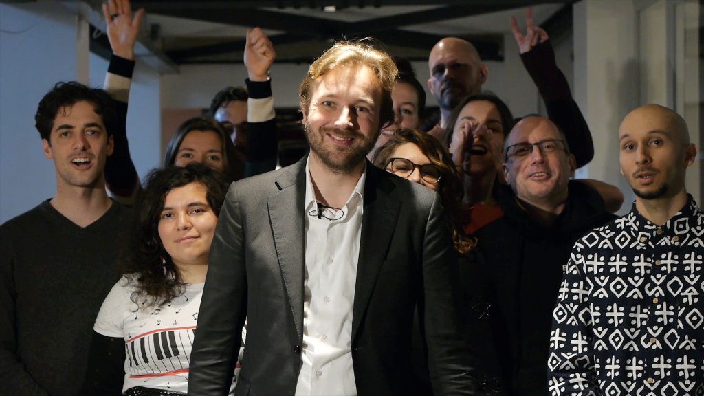 Hier roepen we heel hard: Fijne Feestdagen!